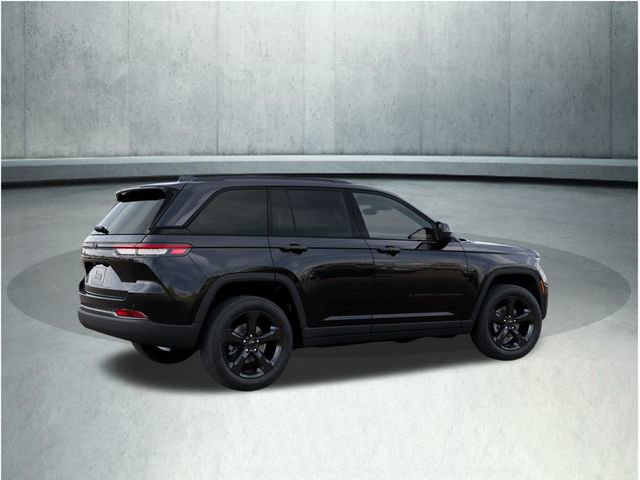 New 2025 Jeep Grand Cherokee Altitude image 5