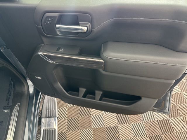 Used 2020 Chevrolet Silverado 2500 LTZ w/ LTZ Premium Package image 21