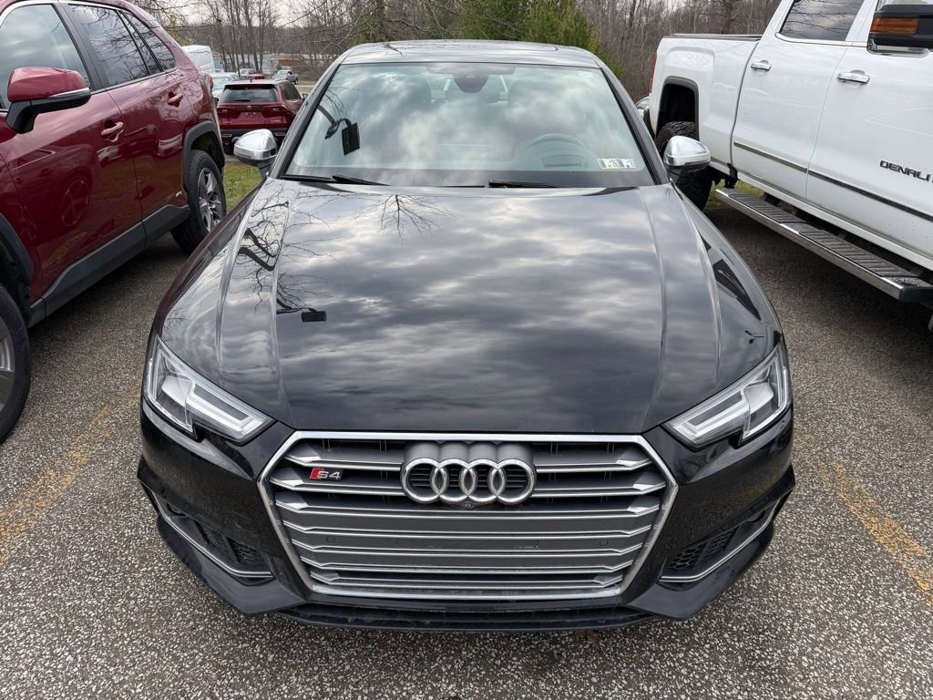 Used 2018 Audi S4 Prestige w/ Prestige Package image 3