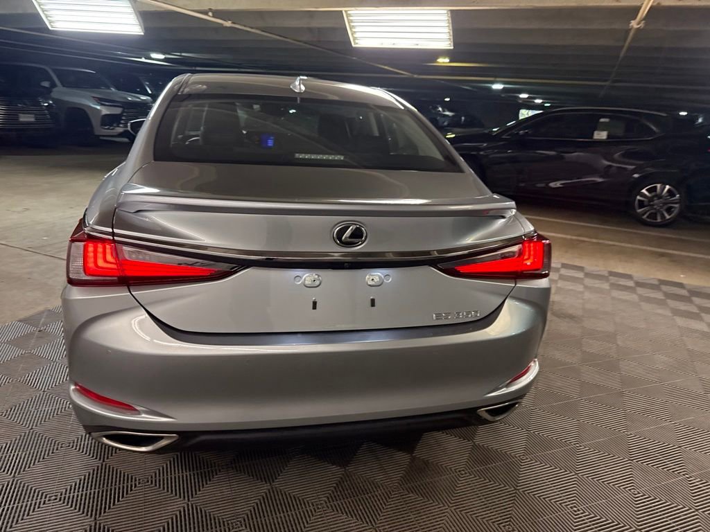 Used 2023 Lexus ES 350 w/ Premium Package FWD image 7