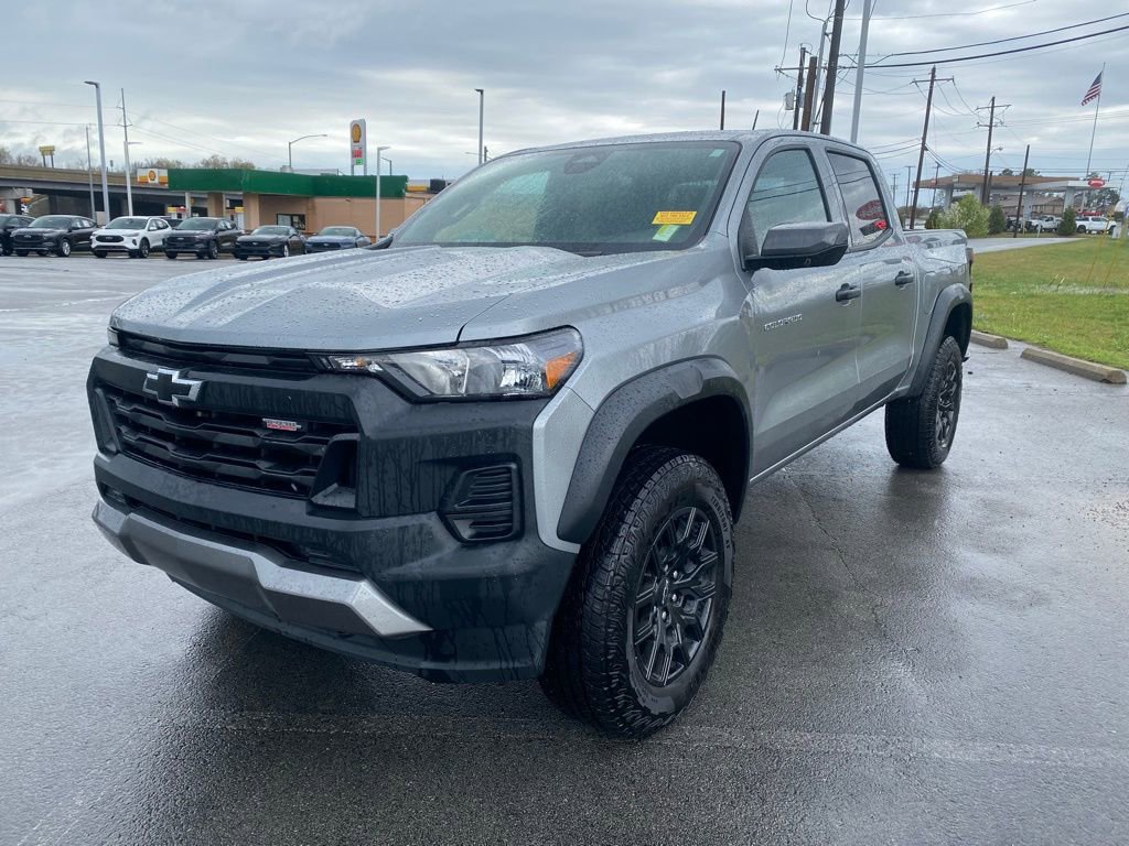 Used 2025 Chevrolet Colorado Trail Boss image 3