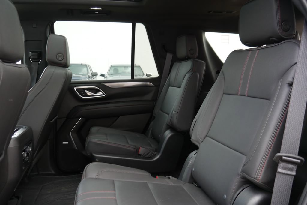 Used 2023 Chevrolet Tahoe RST w/ Luxury Package AWD/4WD image 28