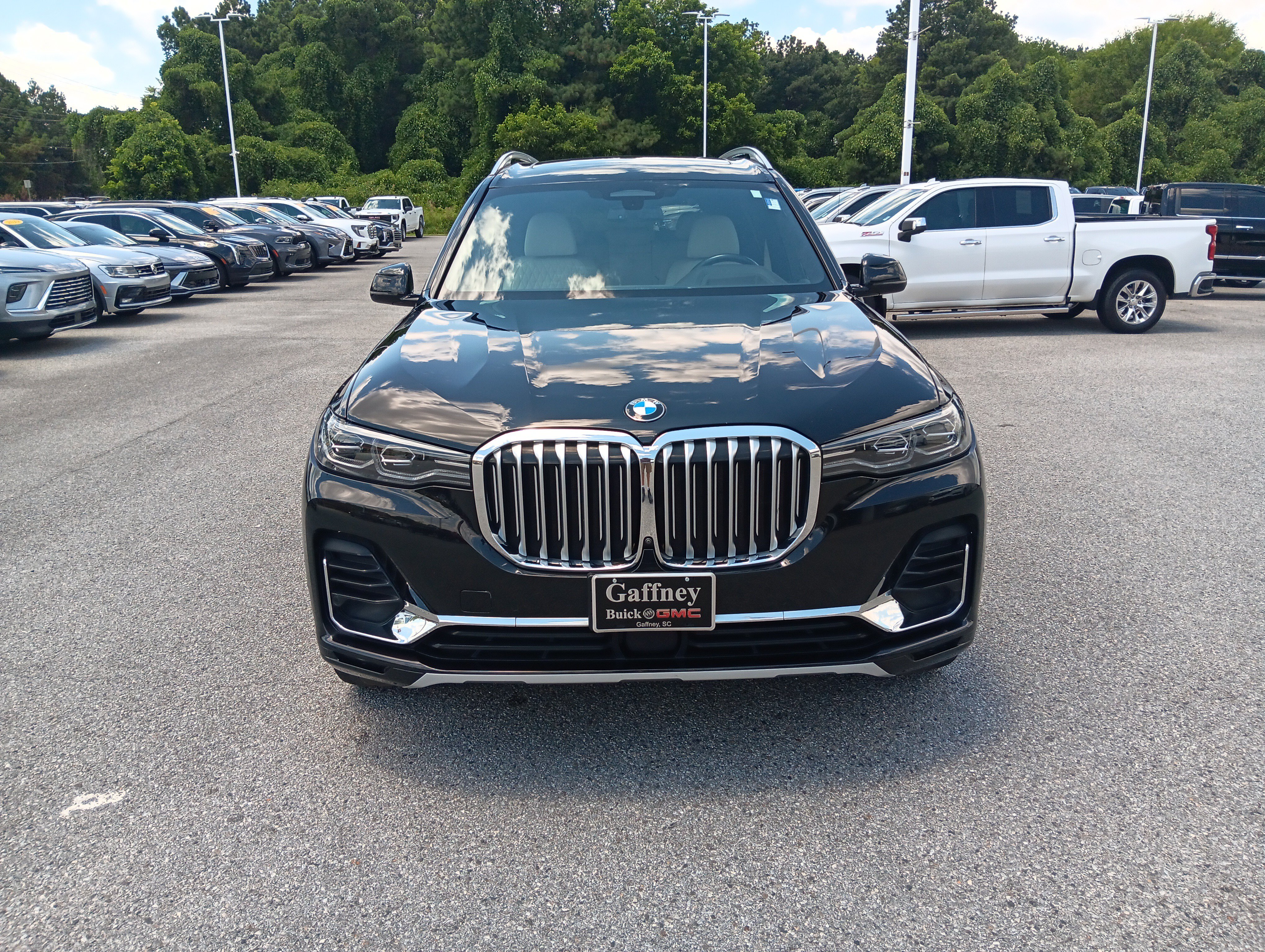 Used 2021 BMW X7 xDrive40i w/ Premium Package AWD/4WD image 9