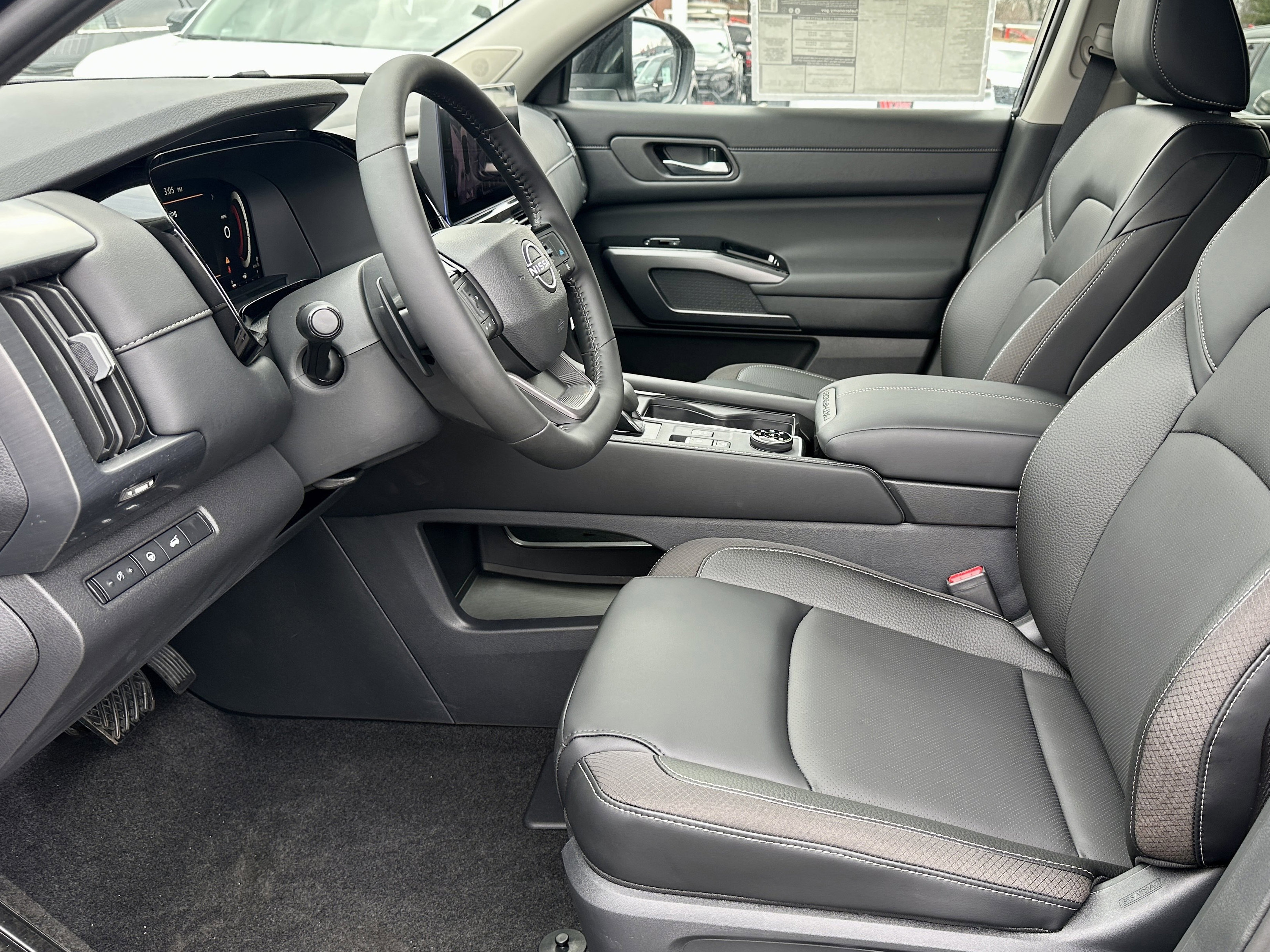 New 2026 Nissan Pathfinder SL w/ SL Premium Package AWD/4WD image 26