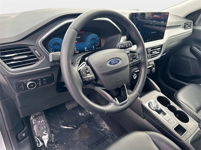 Used 2023 Ford Escape Platinum image 17