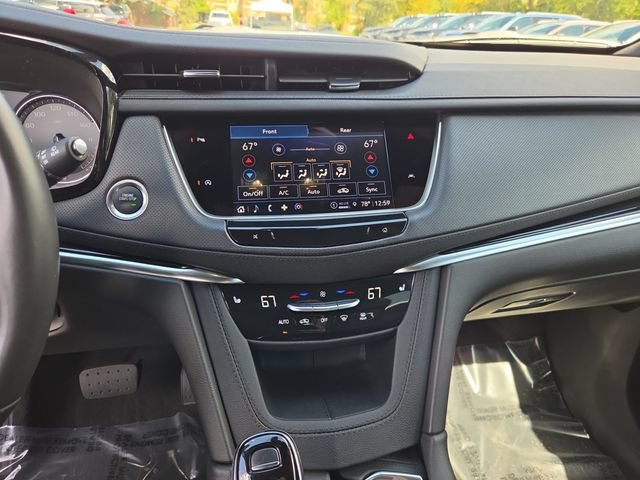 Used 2024 Cadillac XT6 Luxury w/ LPO, Floor Liner Package AWD/4WD image 15