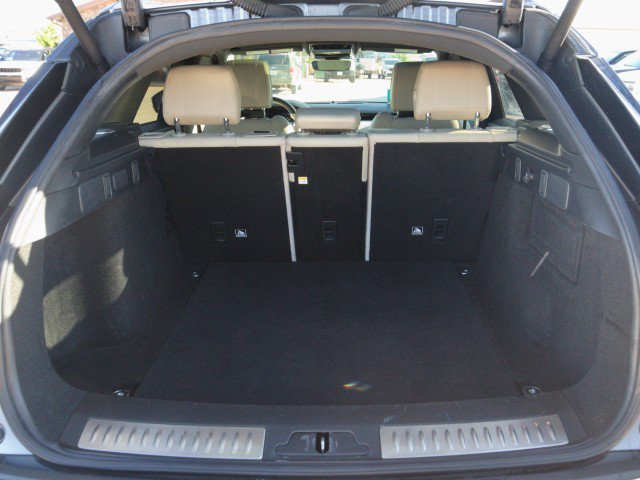 Used 2019 Land Rover Range Rover Velar R-Dynamic HSE AWD/4WD image 29