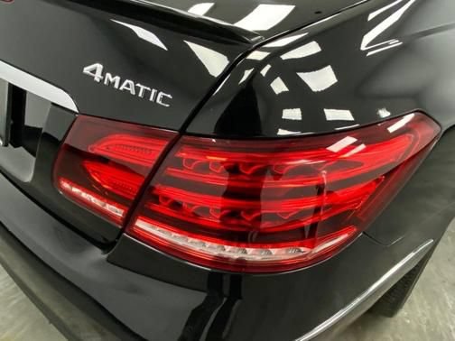 Used 2015 Mercedes-Benz E 400 4MATIC Coupe image 14