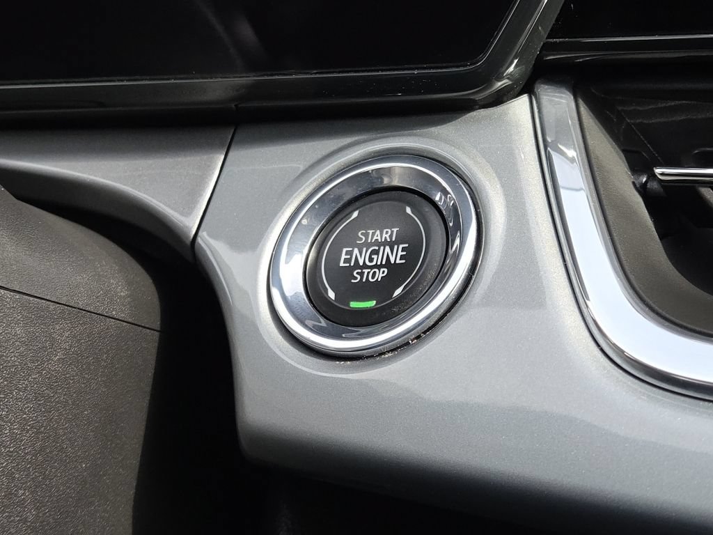 Used 2024 Chevrolet Trax LT w/ Driver Confidence Package FWD image 11