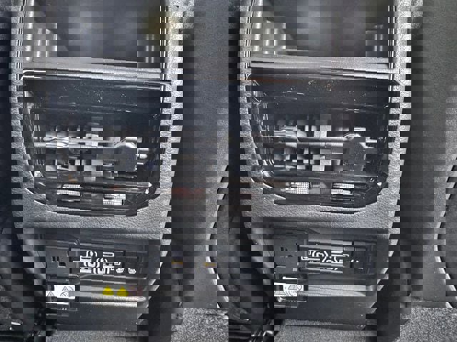 New 2025 Jeep Grand Cherokee Limited image 16