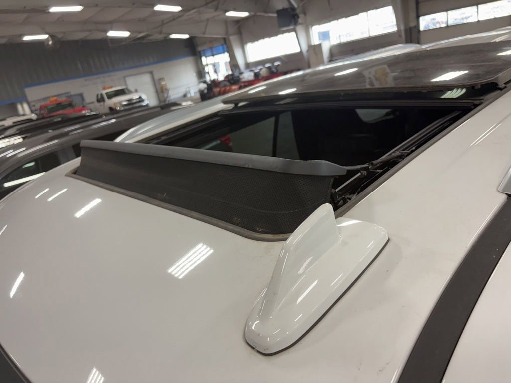 Used 2023 Chevrolet Tahoe High Country image 12