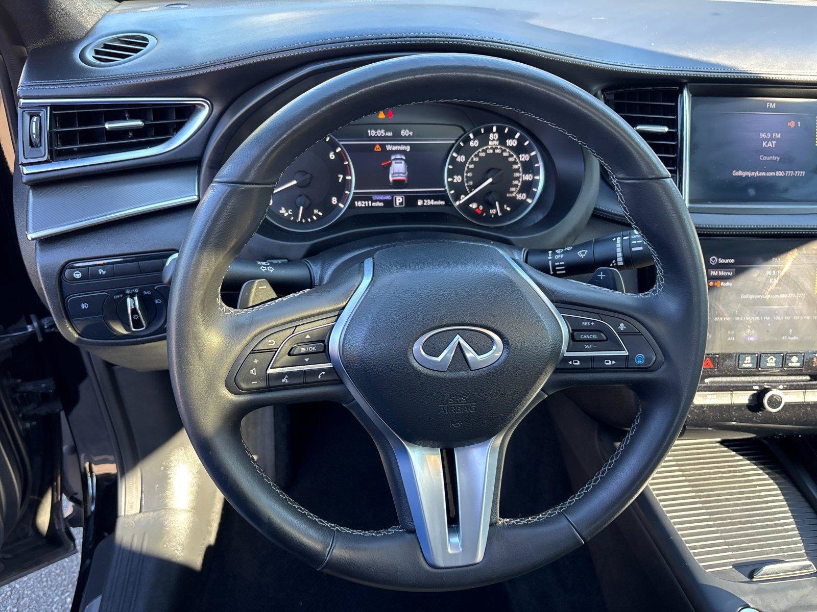 Used 2023 INFINITI QX55 Luxe w/ Cargo Package AWD/4WD image 17