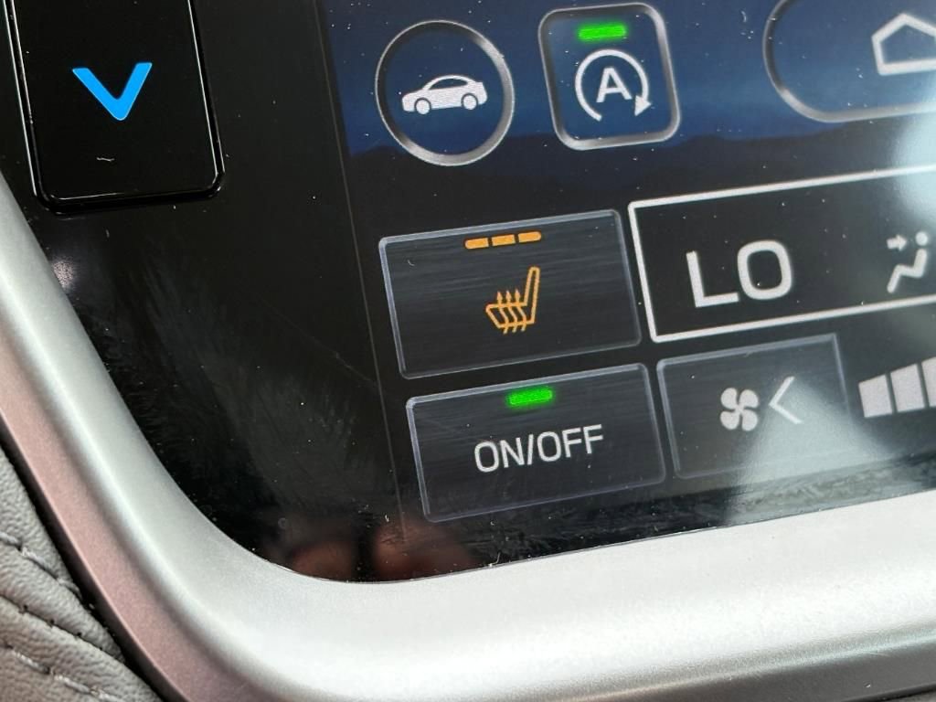 Used 2023 Subaru Legacy Premium image 13