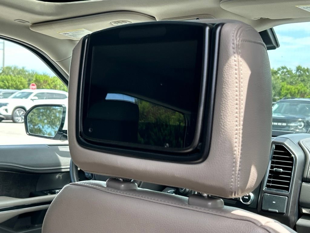 Used 2019 Ford Expedition Limited w/ Special Edition Package RWD image 47