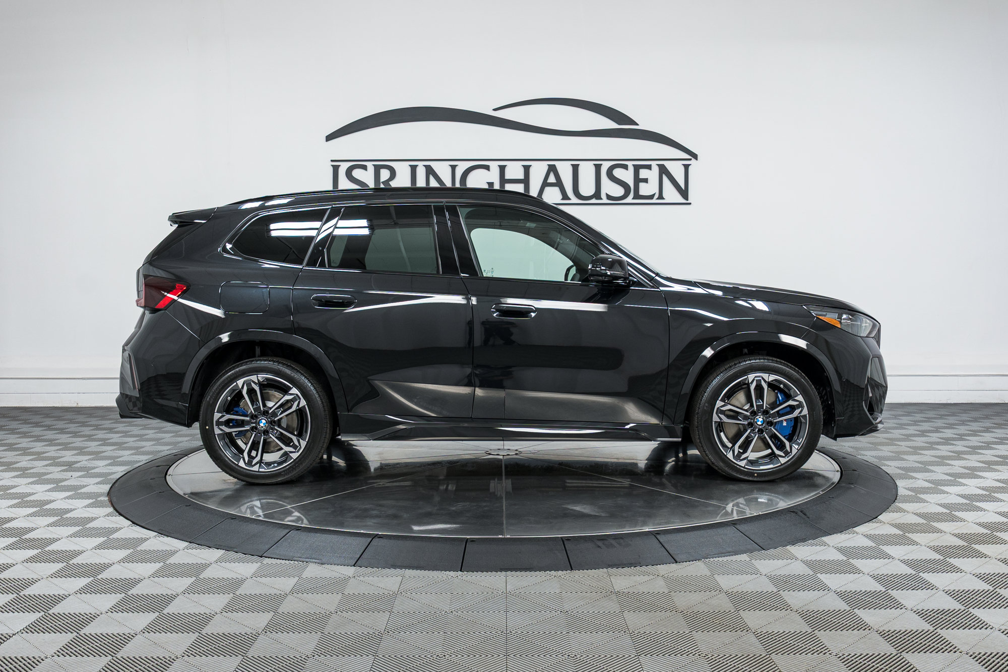 Certified 2025 BMW X1 M35i w/ Premium Package AWD/4WD image 4