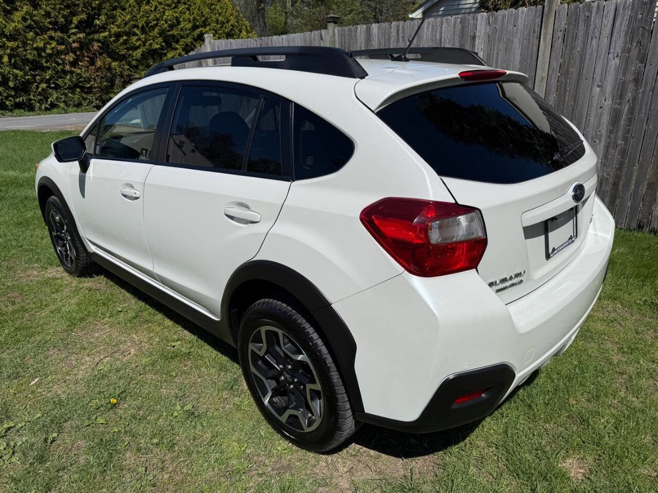 Used 2016 Subaru Crosstrek 2.0i Premium AWD/4WD image 7