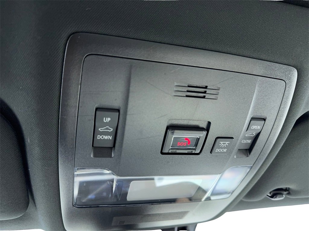 Used 2022 Lexus IS 350 F Sport w/ Accessory Package image 32