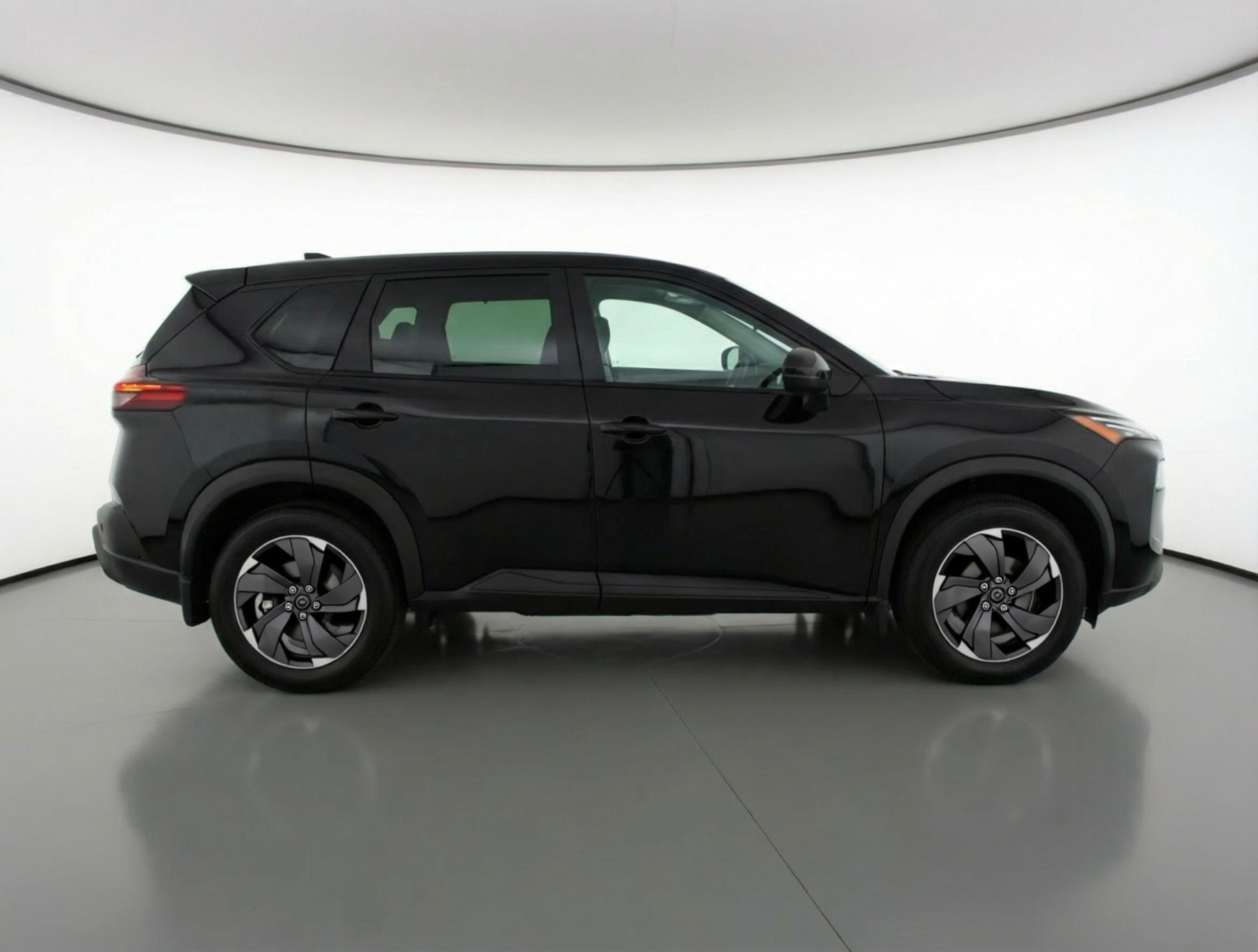 Used 2025 Nissan Rogue SV FWD image 11