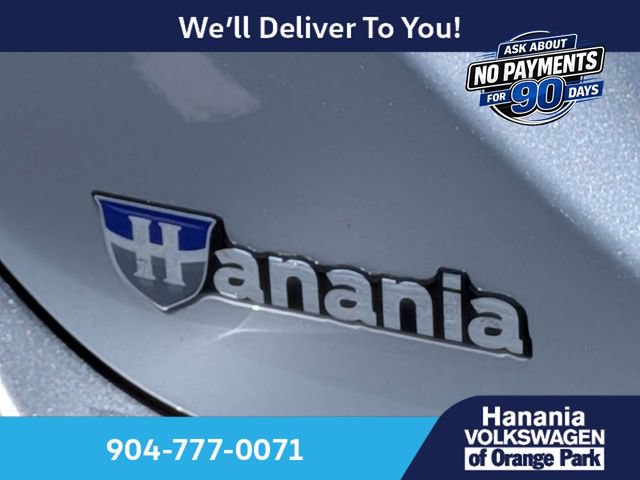 Used 2024 Toyota Camry XSE FWD image 9