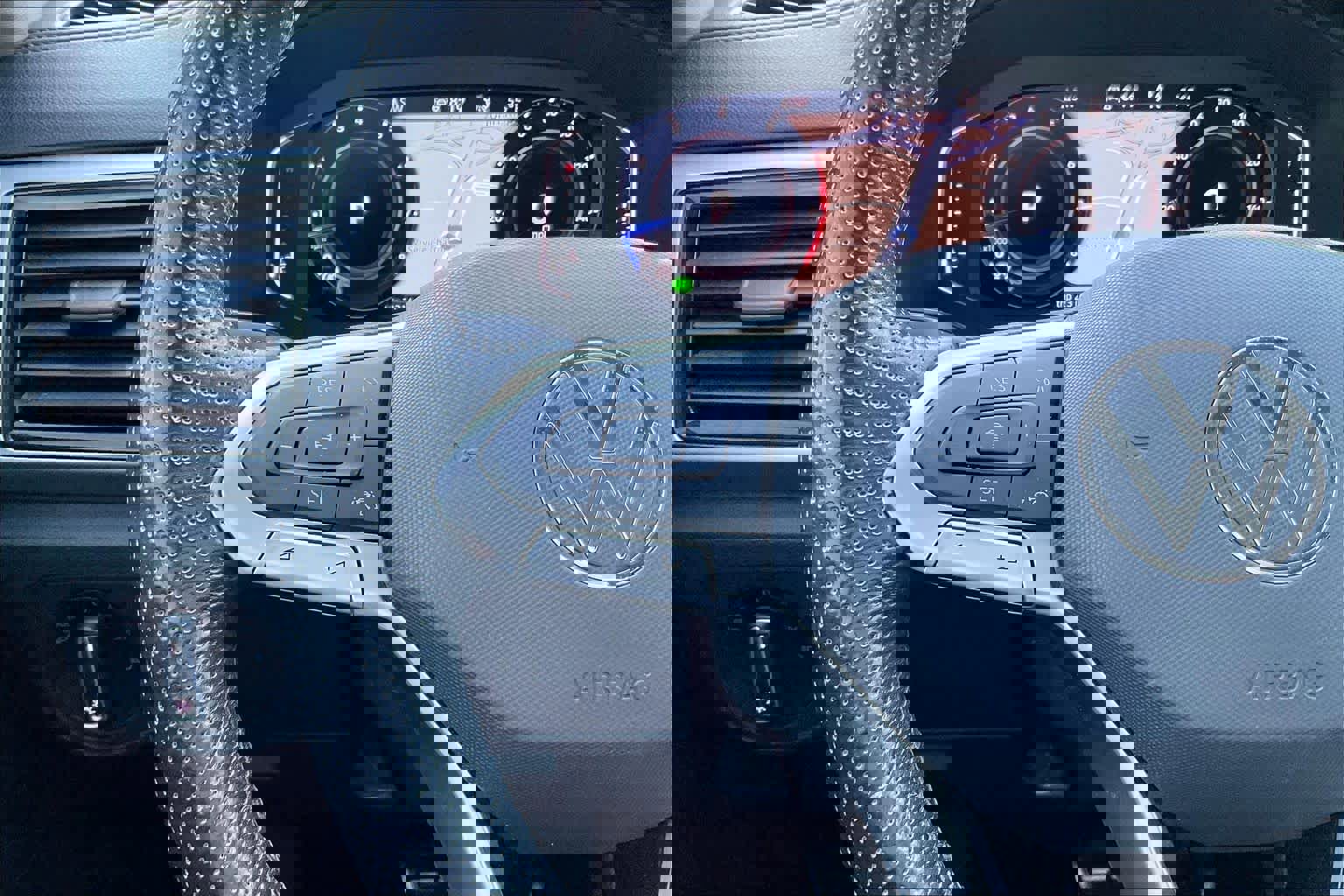 Used 2022 Volkswagen Atlas SEL Premium image 24