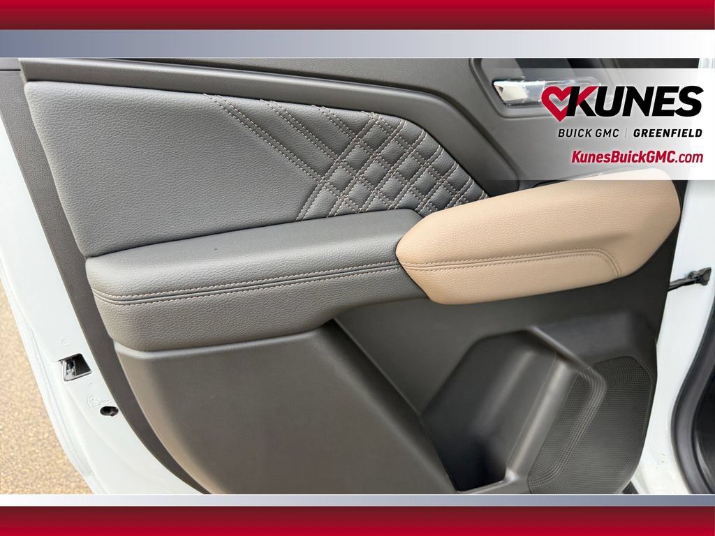 New 2026 GMC Canyon Denali AWD/4WD image 30