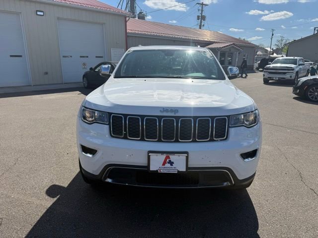 Used 2017 Jeep Grand Cherokee Limited AWD/4WD image 8
