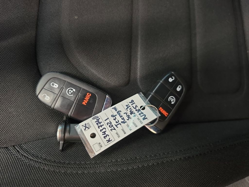 Used 2021 Jeep Renegade Latitude w/ Convenience Group image 33