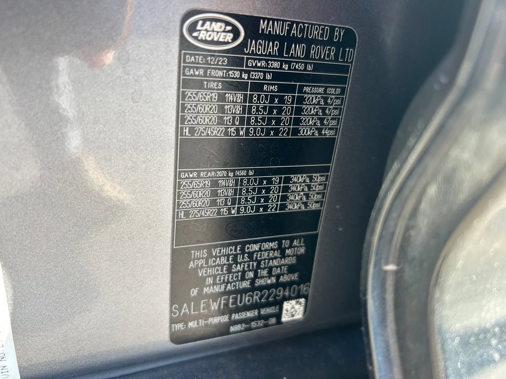 Used 2024 Land Rover Defender 130 Outbound AWD/4WD image 10