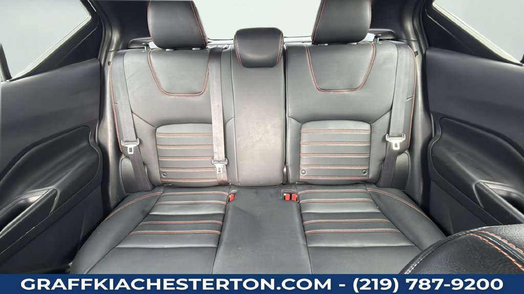 Used 2018 Nissan Kicks SR FWD image 28