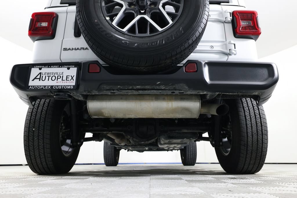 Used 2026 Jeep Wrangler Unlimited Sahara AWD/4WD image 45