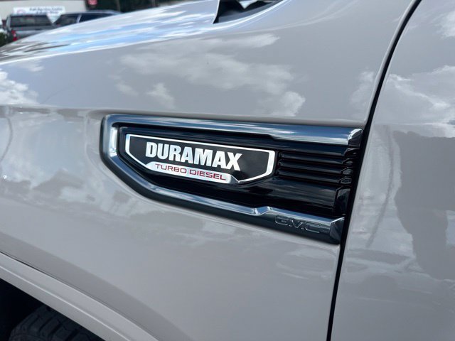 Used 2026 GMC Sierra 1500 AT4 w/ AT4 Premium Package AWD/4WD image 9