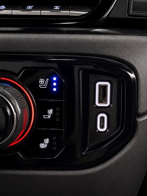 Used 2024 Chevrolet Silverado 1500 ZR2 w/ Technology Package AWD/4WD image 31