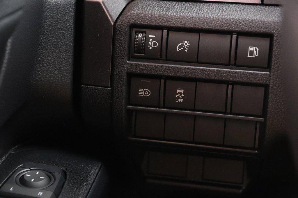 New 2026 Toyota 4Runner SR5 AWD/4WD image 22