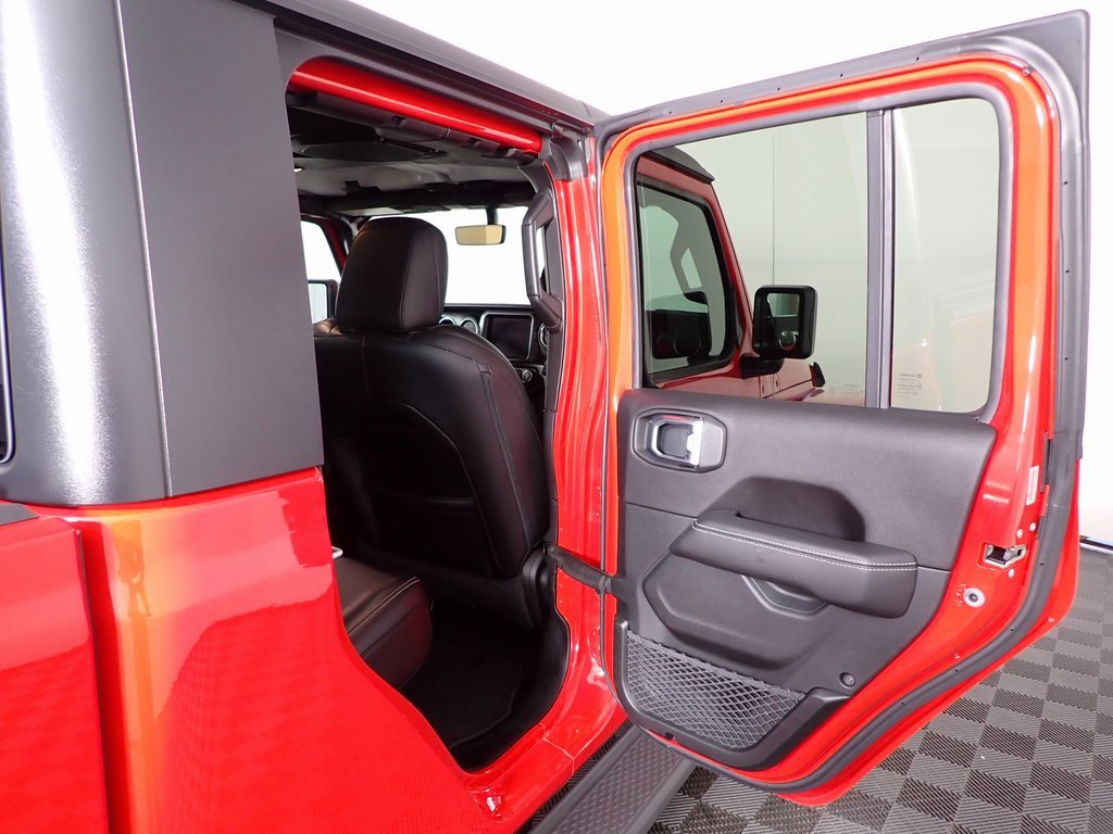 Used 2020 Jeep Gladiator Overland image 27