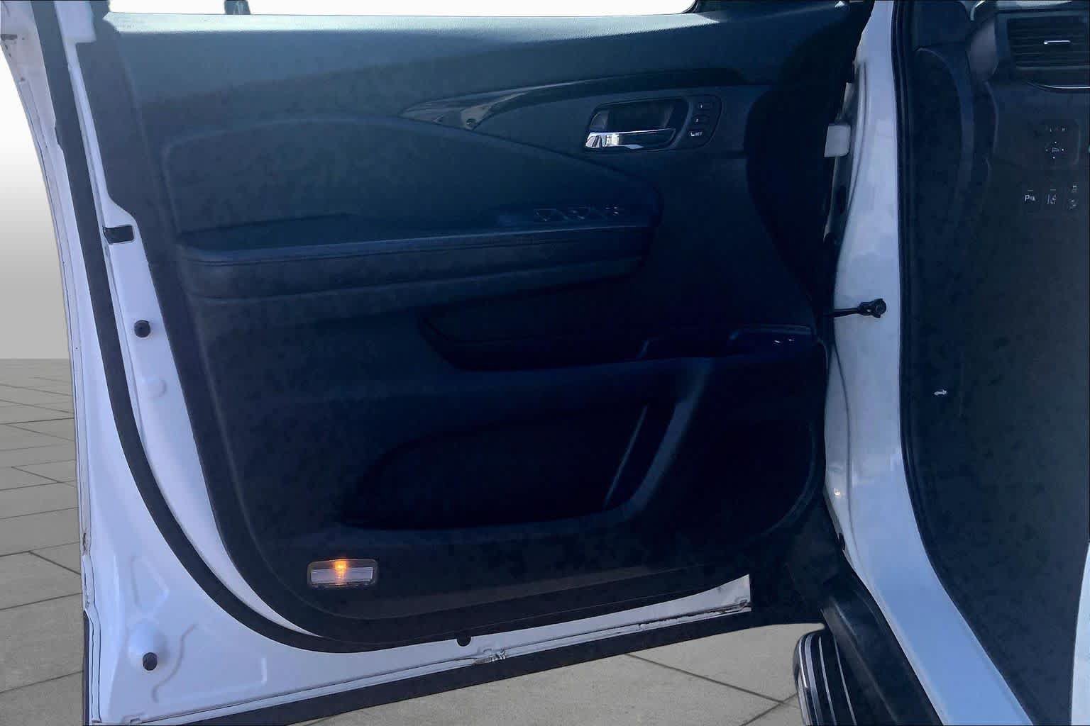 Used 2016 Honda Pilot Elite image 21