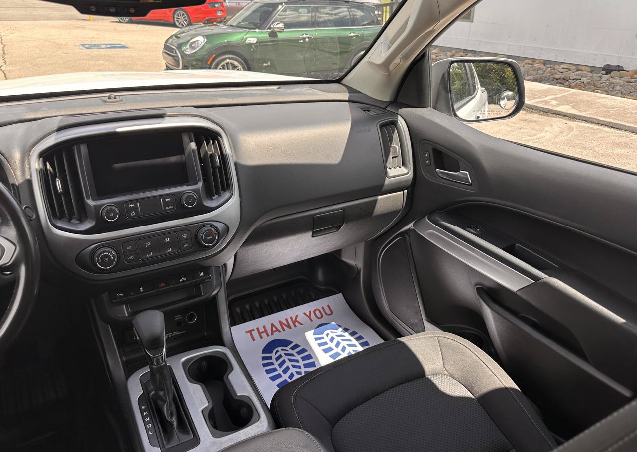 Used 2022 Chevrolet Colorado LT w/ Fleet Safety Package RWD image 19