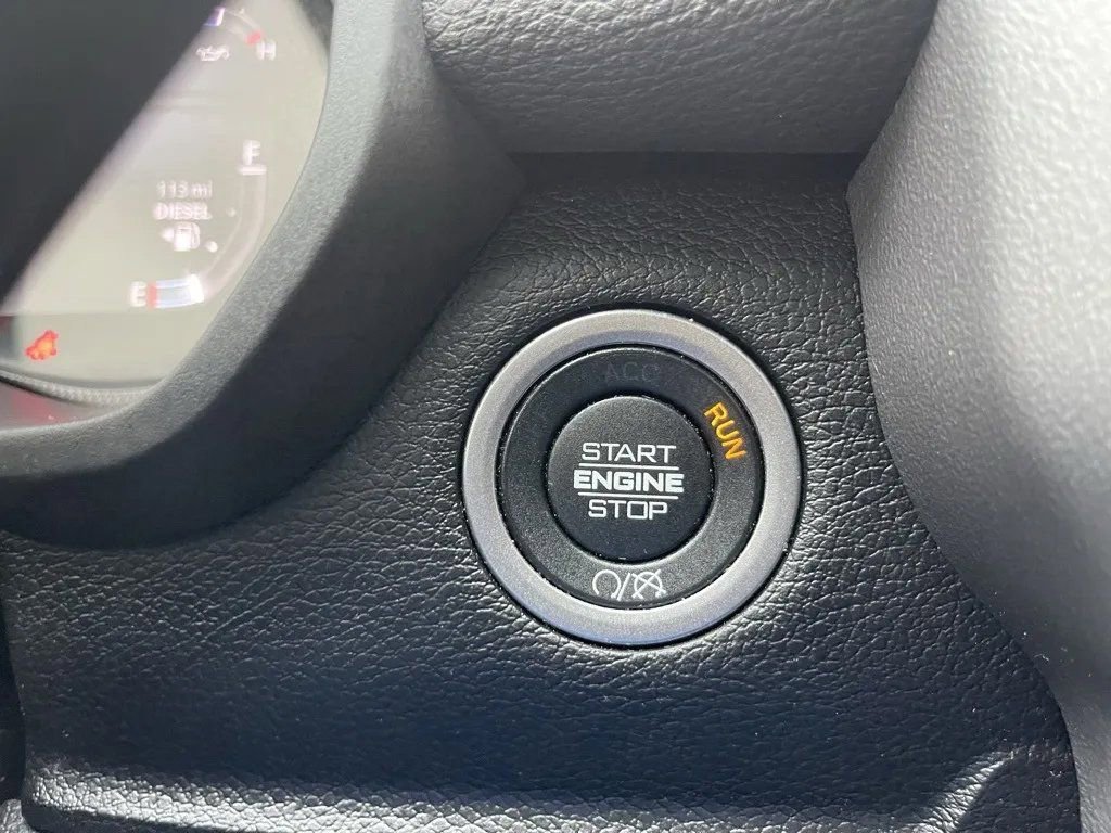 Used 2024 RAM 2500 Rebel w/ Towing Technology Group image 30