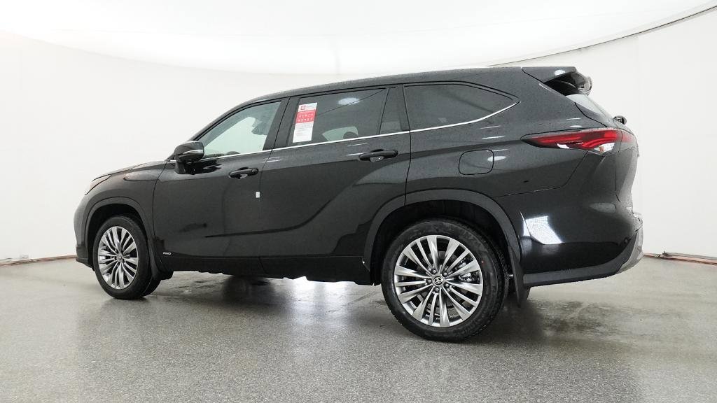New 2026 Toyota Highlander Platinum AWD/4WD image 14