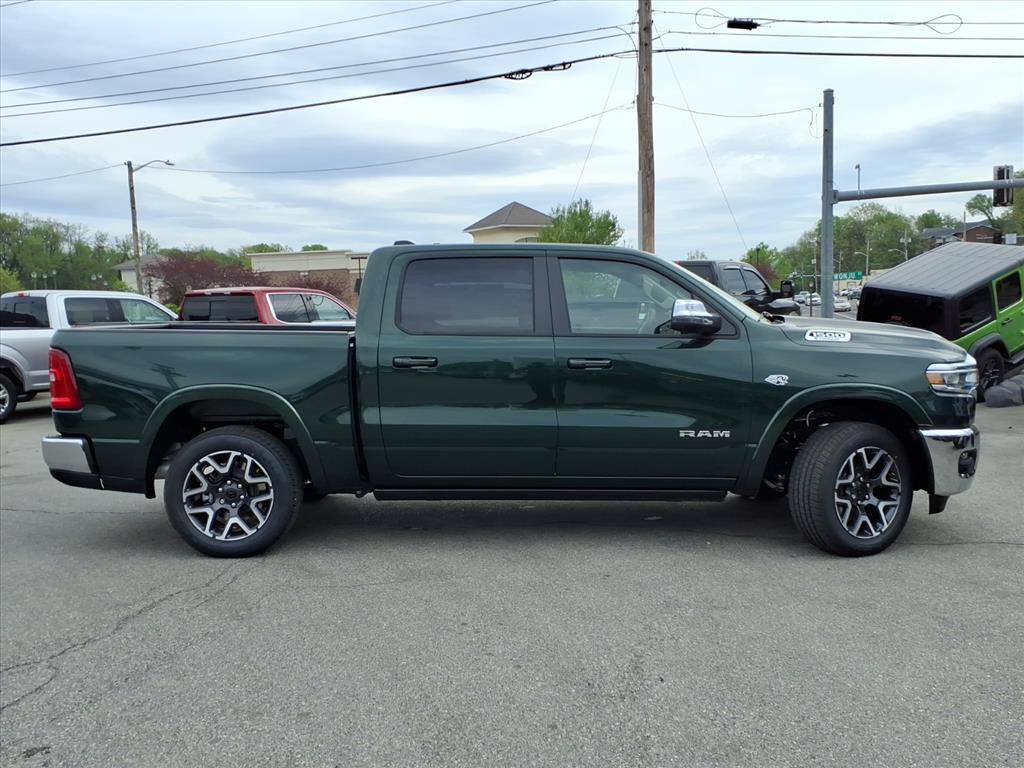 New 2026 RAM 1500 Laramie AWD/4WD image 3