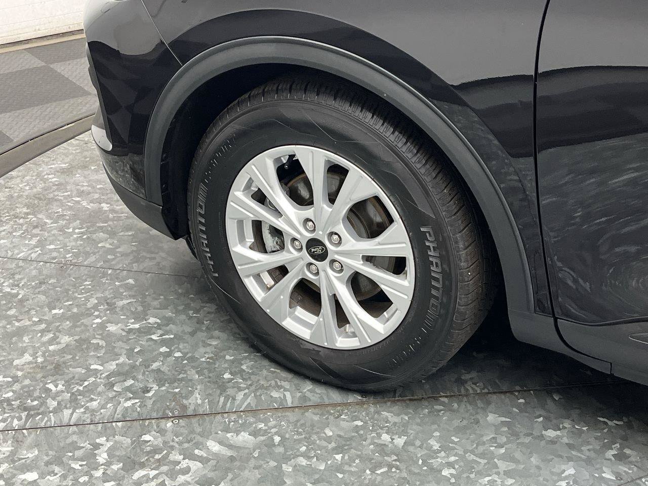 Certified 2023 Ford Escape Active FWD image 24