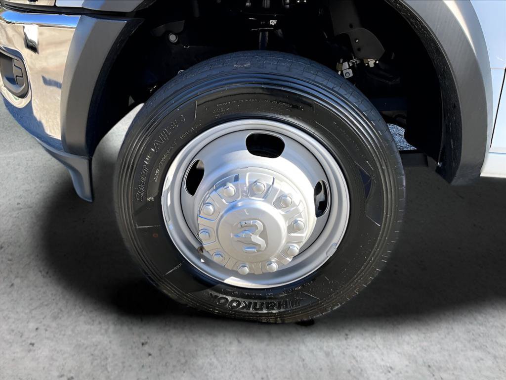 Used 2024 RAM 5500 Tradesman image 10