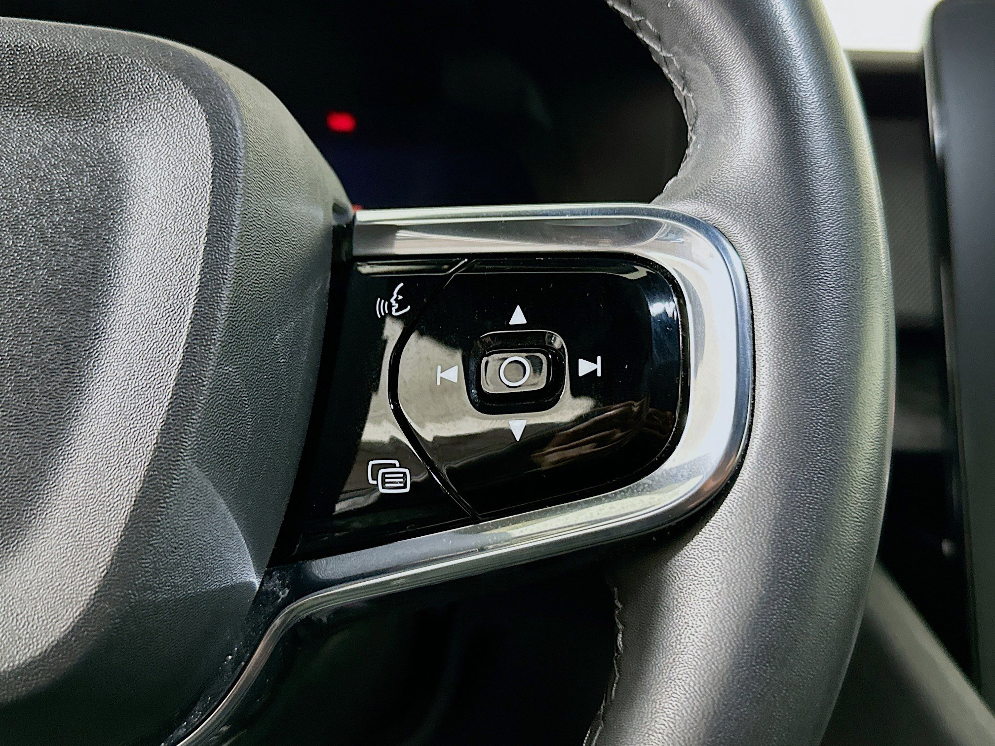 Used 2023 Polestar Polestar 2 w/ Pilot Pack image 17