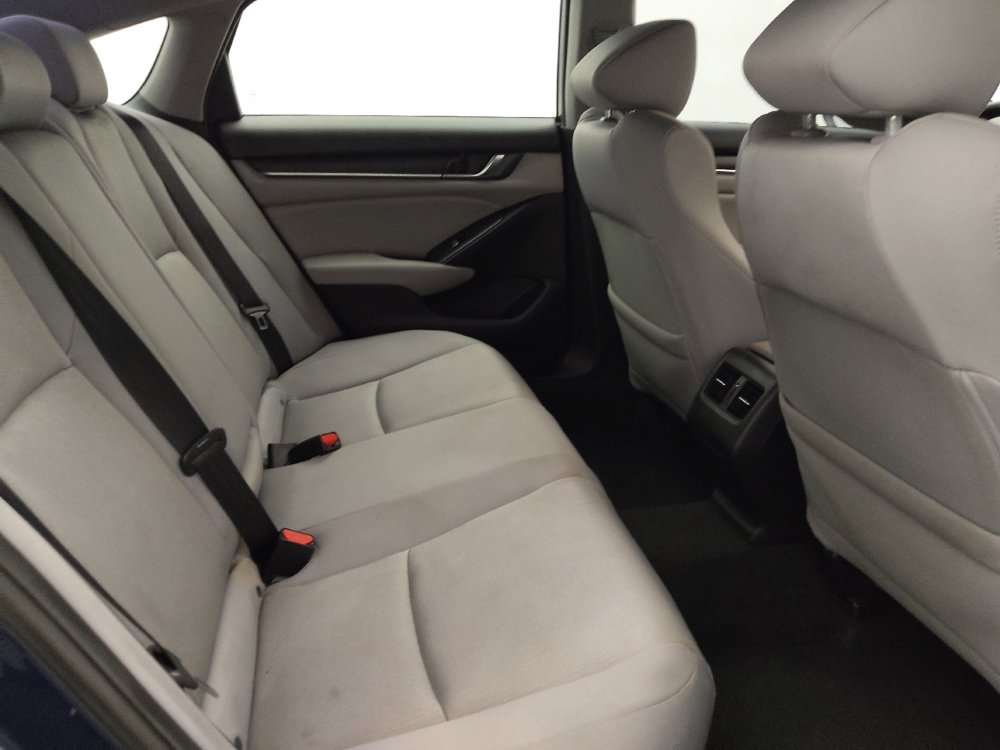 Used 2018 Honda Accord EX image 19