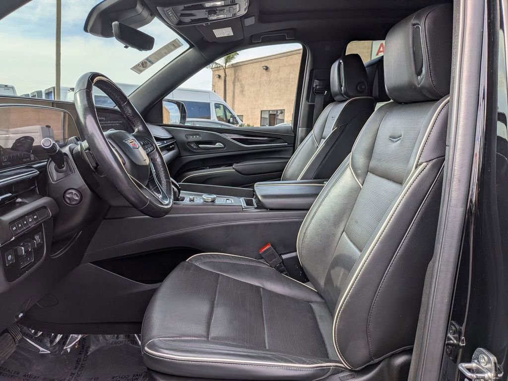 Used 2023 Cadillac Escalade Sport image 15