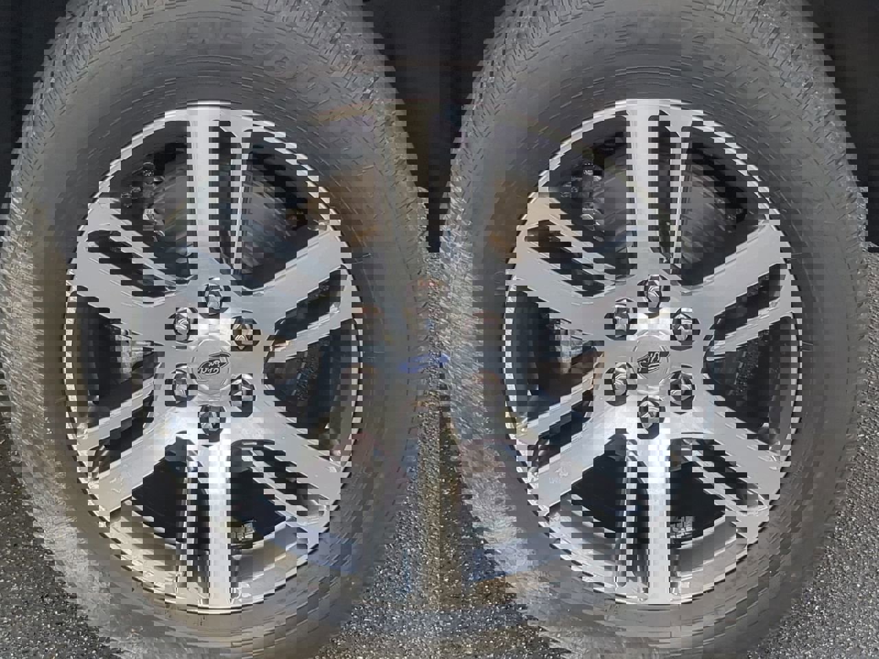 Used 2024 Ford Expedition Limited image 11