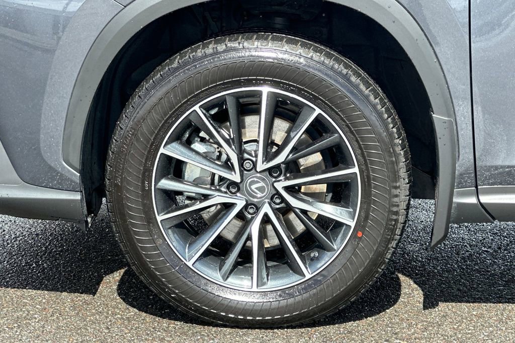 Used 2025 Lexus NX 350h AWD w/ Accessory Package (2T) image 33