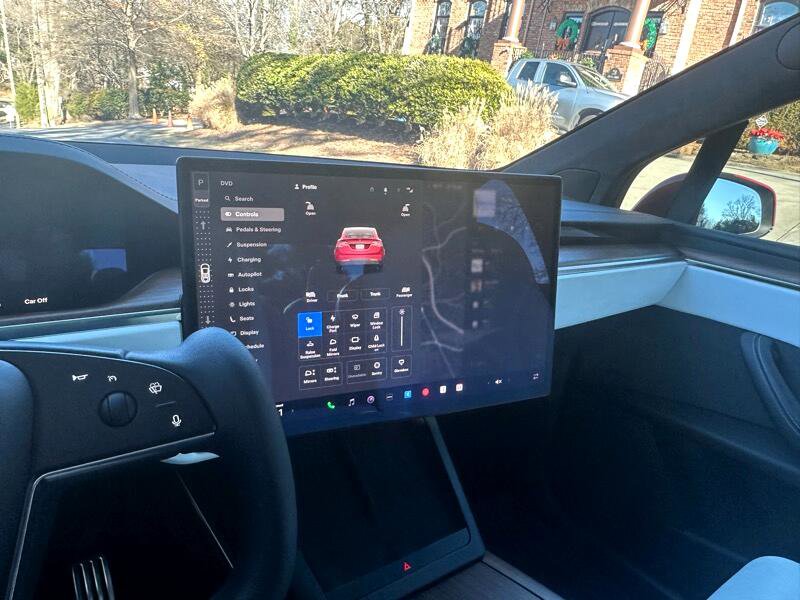 Used 2023 Tesla Model X image 60