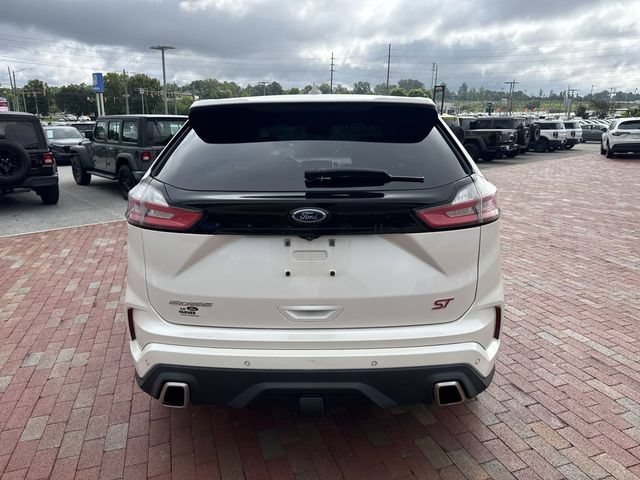 Used 2019 Ford Edge ST w/ Cold Weather Package AWD/4WD image 13