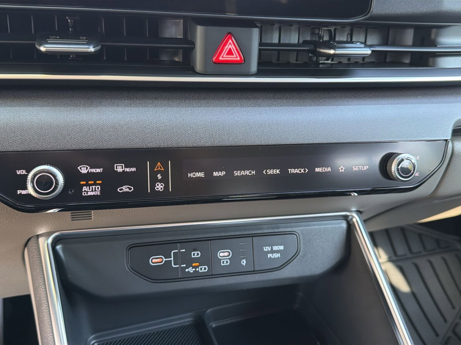 New 2026 Kia Carnival EX FWD image 19