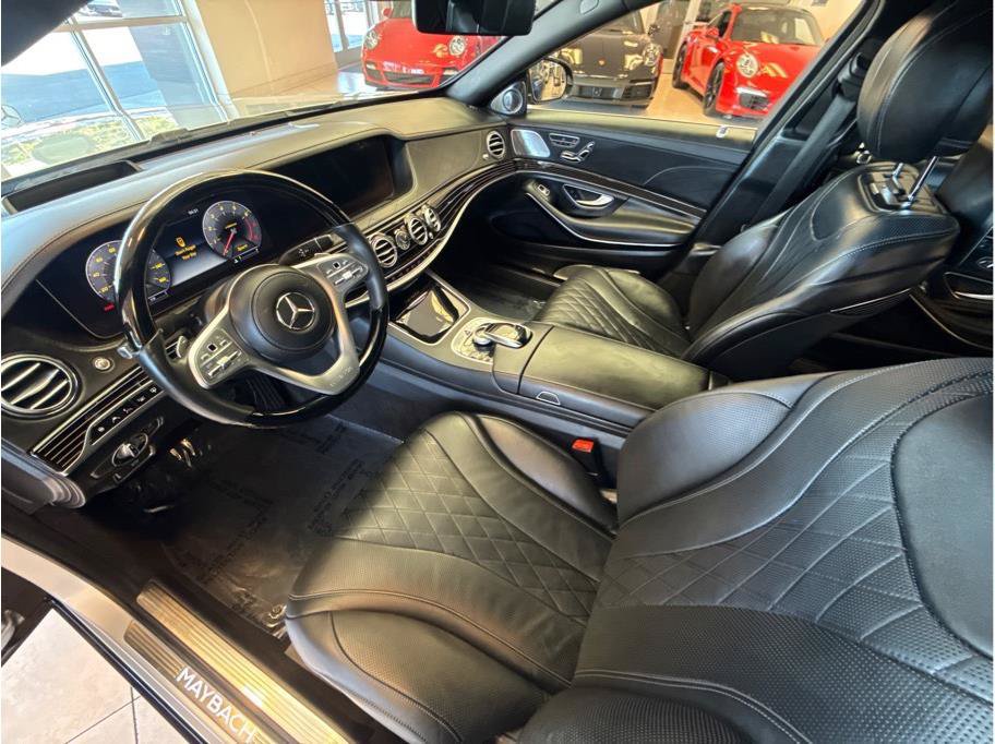 Used 2019 Mercedes-Benz Maybach S 560 4MATIC image 32